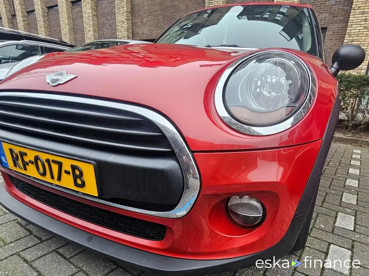 Lízing Kombi MINI ONE 2017