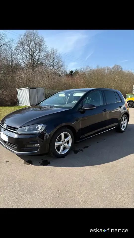 Lízing Sedan Volkswagen Golf 2016