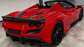 Financování Konvertibilní Ferrari F8 SPIDER 2021