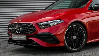 Lízing Sedan MERCEDES A 180 2024