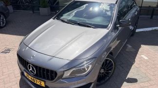 Lízing Sedan MERCEDES CLA 180 2016