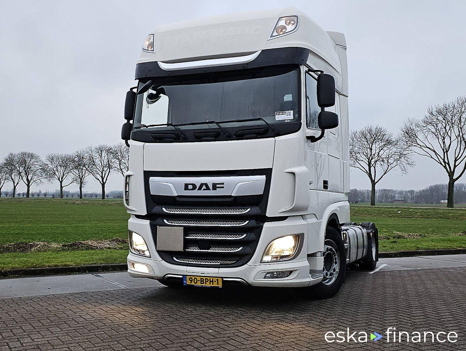 Lízing Traktor DAF XF 450 2020