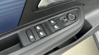 Lízing Sedan Citroën E-C4 X 2023