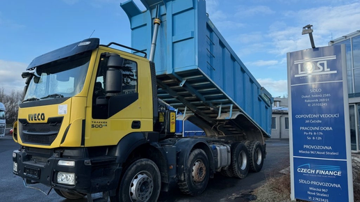 Iveco 410T50 TRAKKER 2017