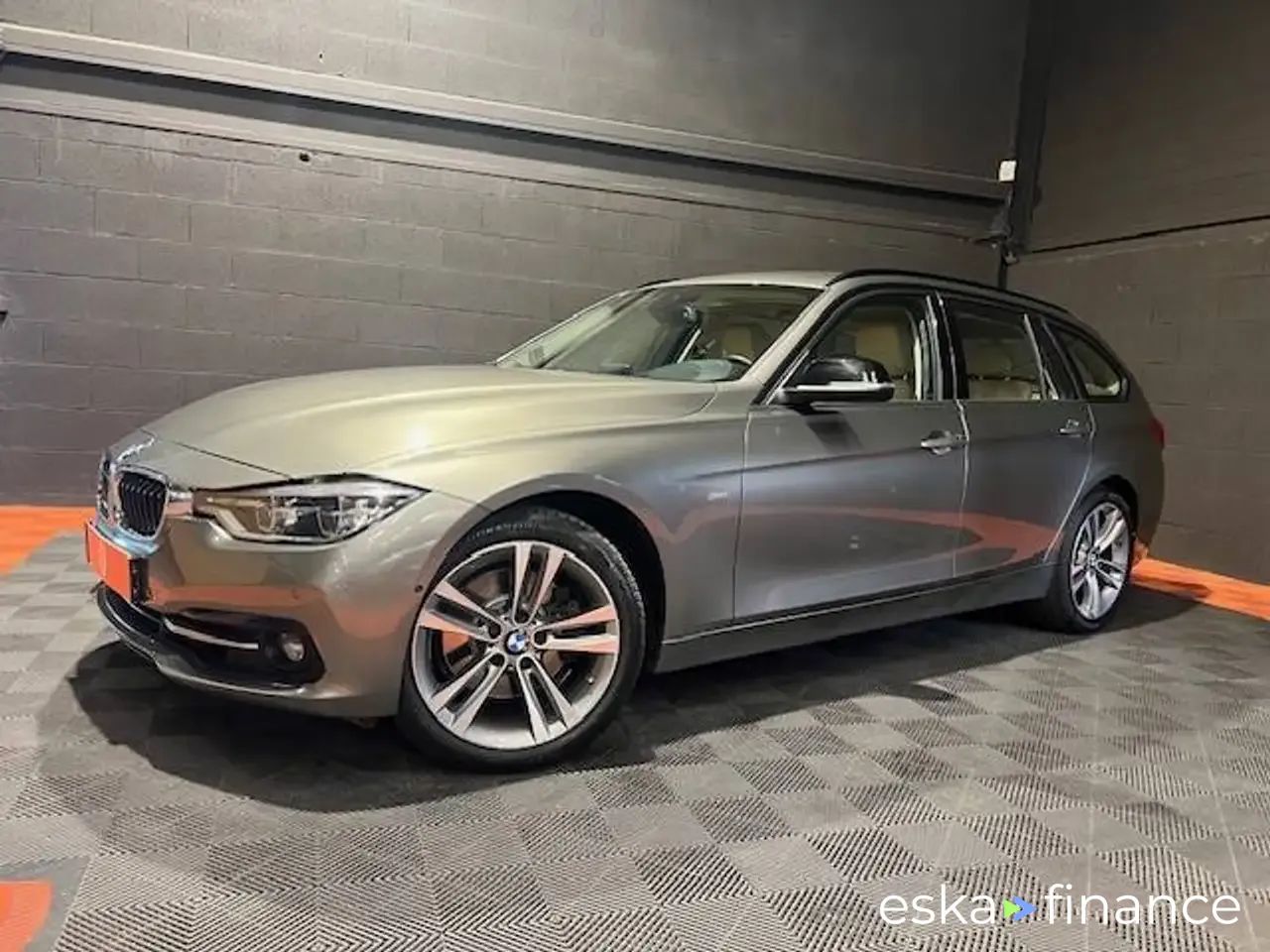 Leasing Convertible BMW 330 2017