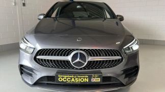 Lízing Hatchback MERCEDES B 180 2019
