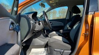 Lízing Hatchback Volkswagen Polo 2015
