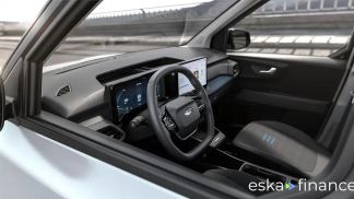 Lízing Hatchback Ford Tourneo Courier 2025