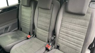 Lízing Hatchback Volkswagen Touran 2024
