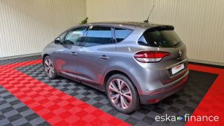 Leasing Le transport des passagers Renault Scenic 2018