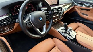 Lízing Sedan BMW 520 2019