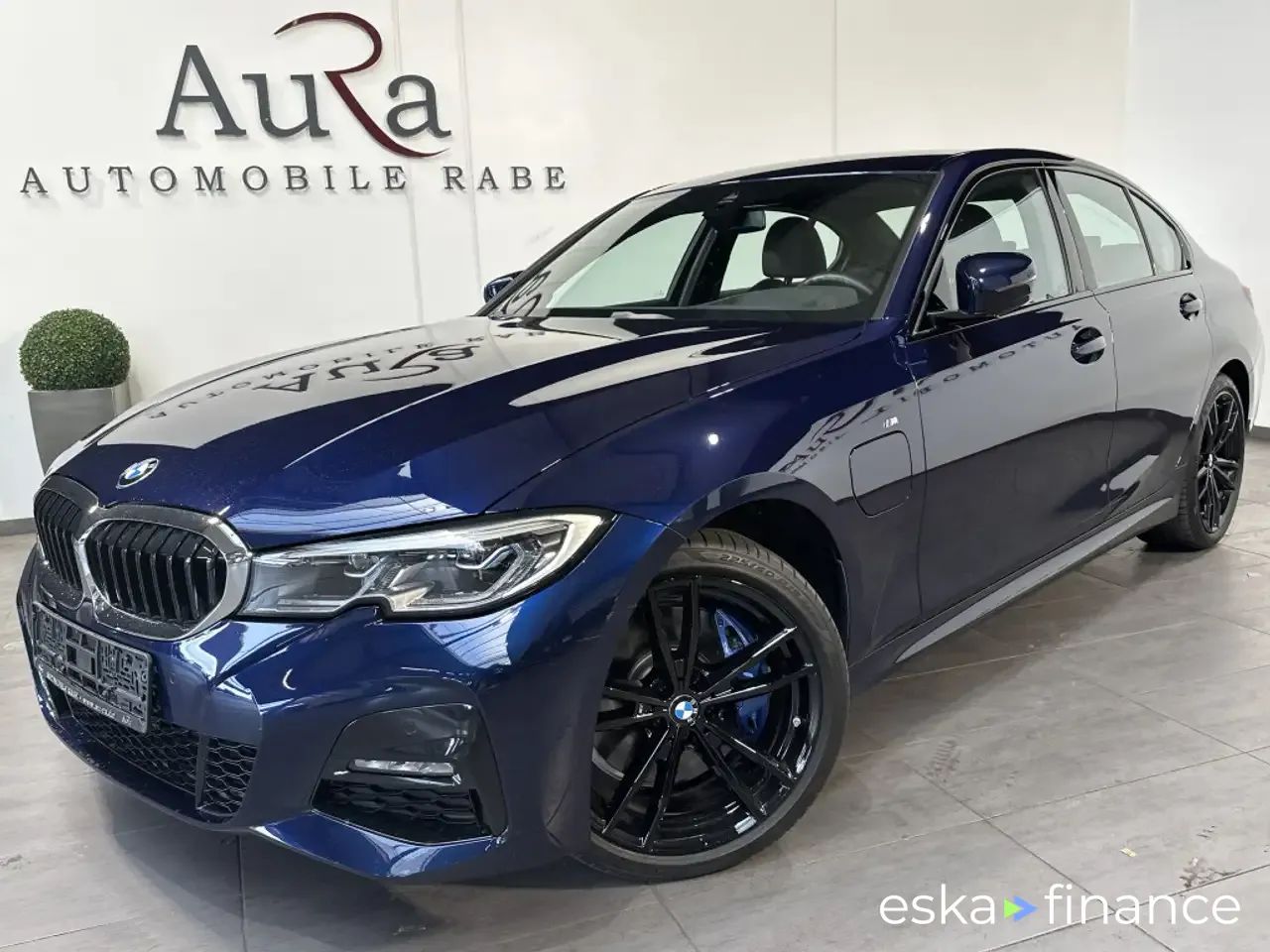 Leasing Sedan BMW 330 2021