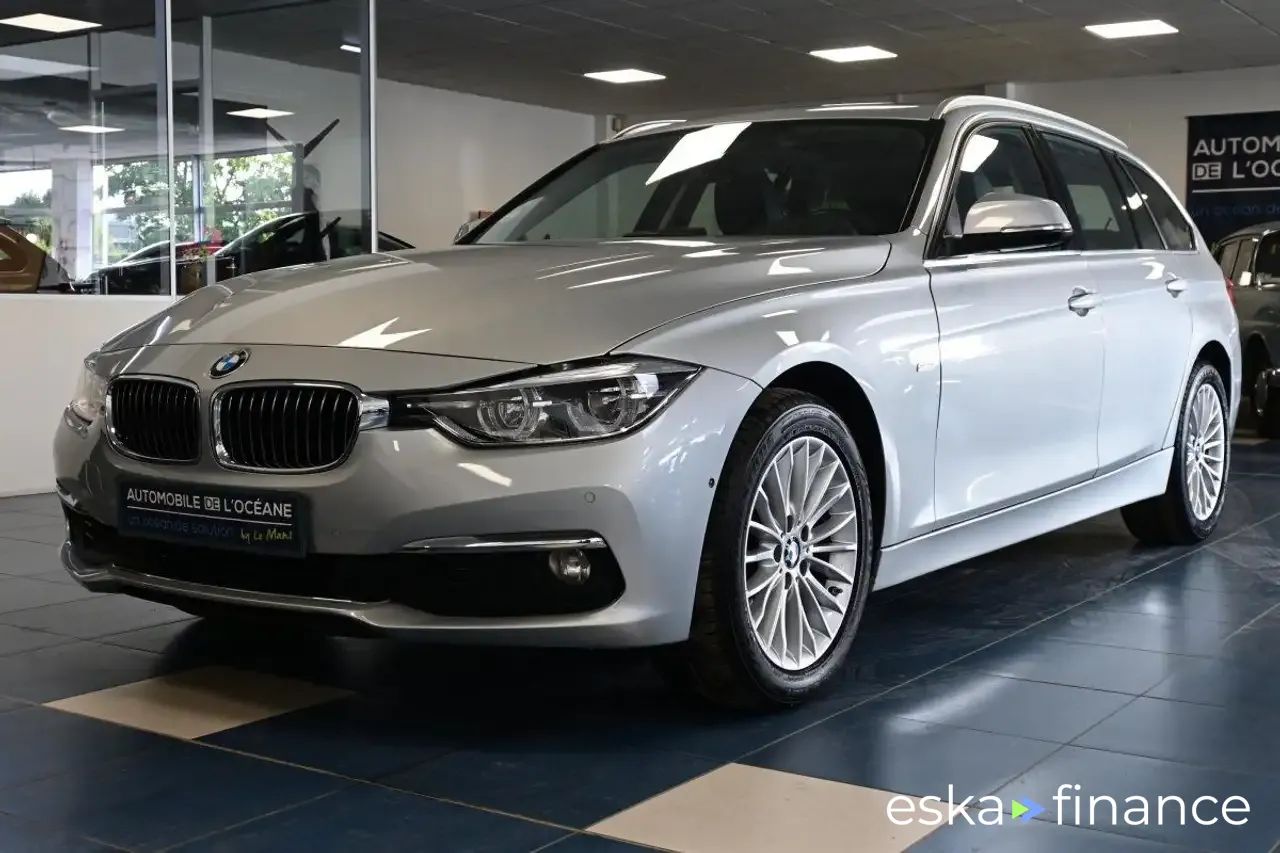Lízing Kombi BMW 320 2016