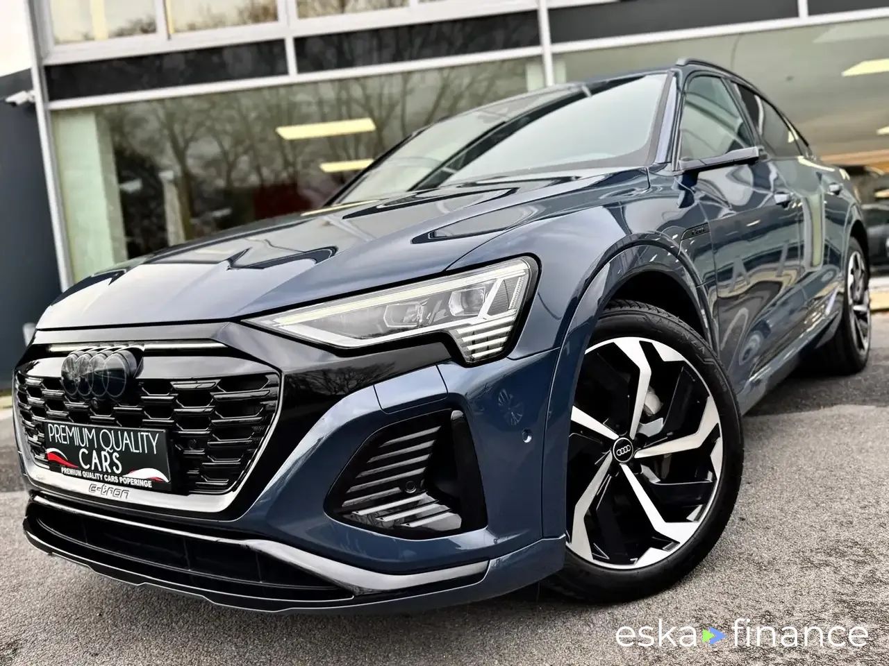 Leasing SUV Audi Q8 E-TRON 2023