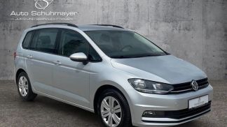 Lízing Hatchback Volkswagen Touran 2021