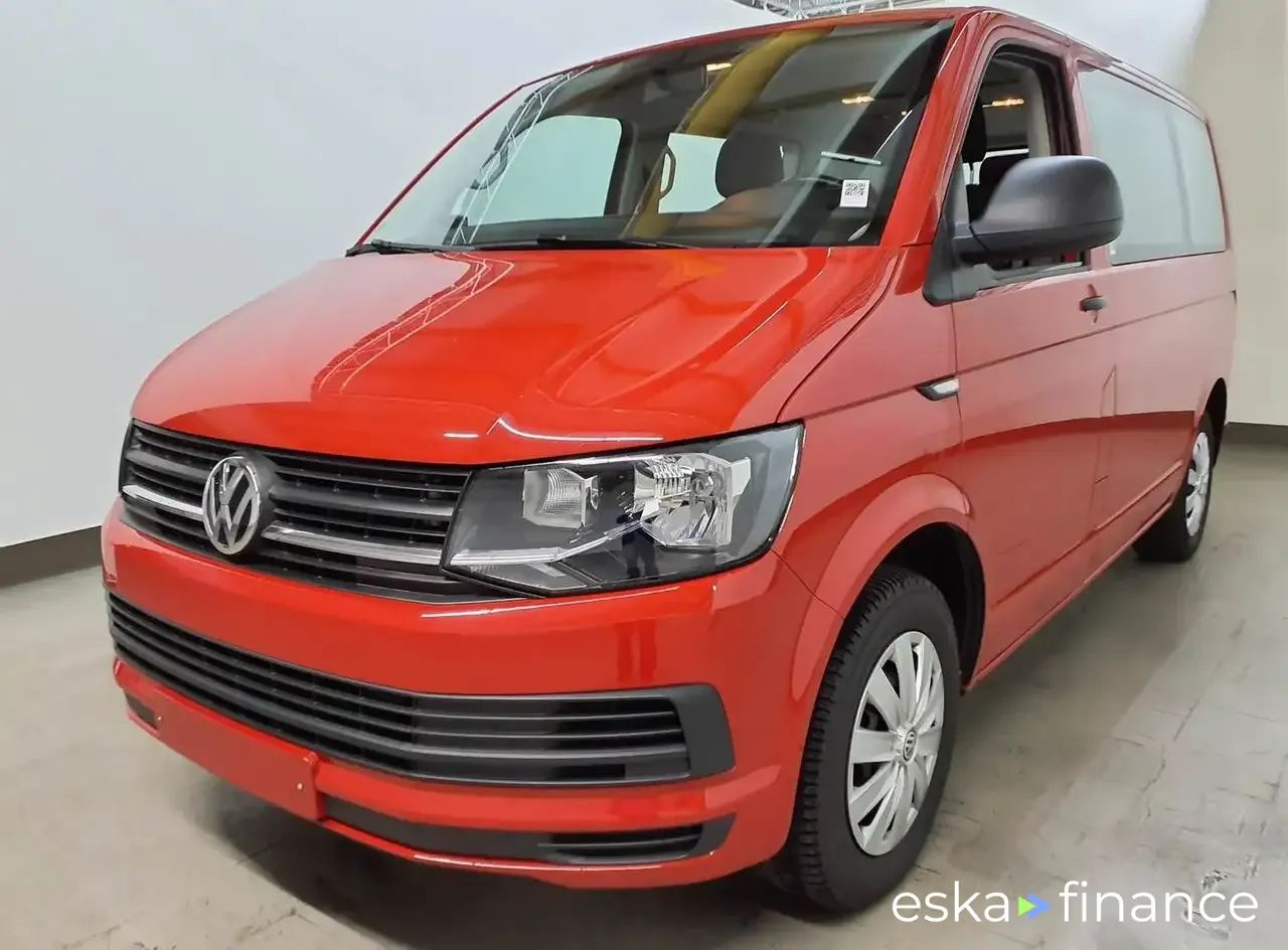 Lízing Hatchback Volkswagen T6 Multivan 2019