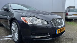 Lízing Sedan Jaguar XF 2011