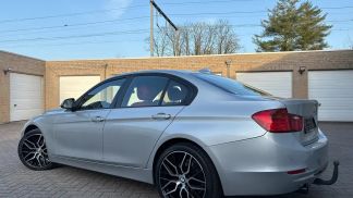 Lízing Sedan BMW 320 2012