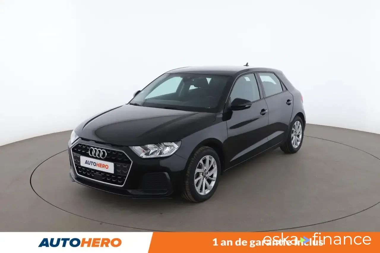 Hatchback Audi A1 2020