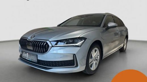 Skoda Superb 2025