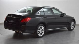 Lízing Sedan MERCEDES C 300 2020