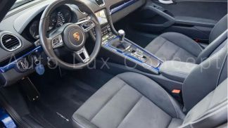 Leasing Convertible Porsche 718 SPYDER 2022