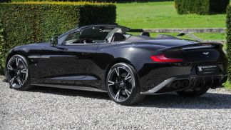 Finansowanie Zamienny Aston Martin Vanquish 2017