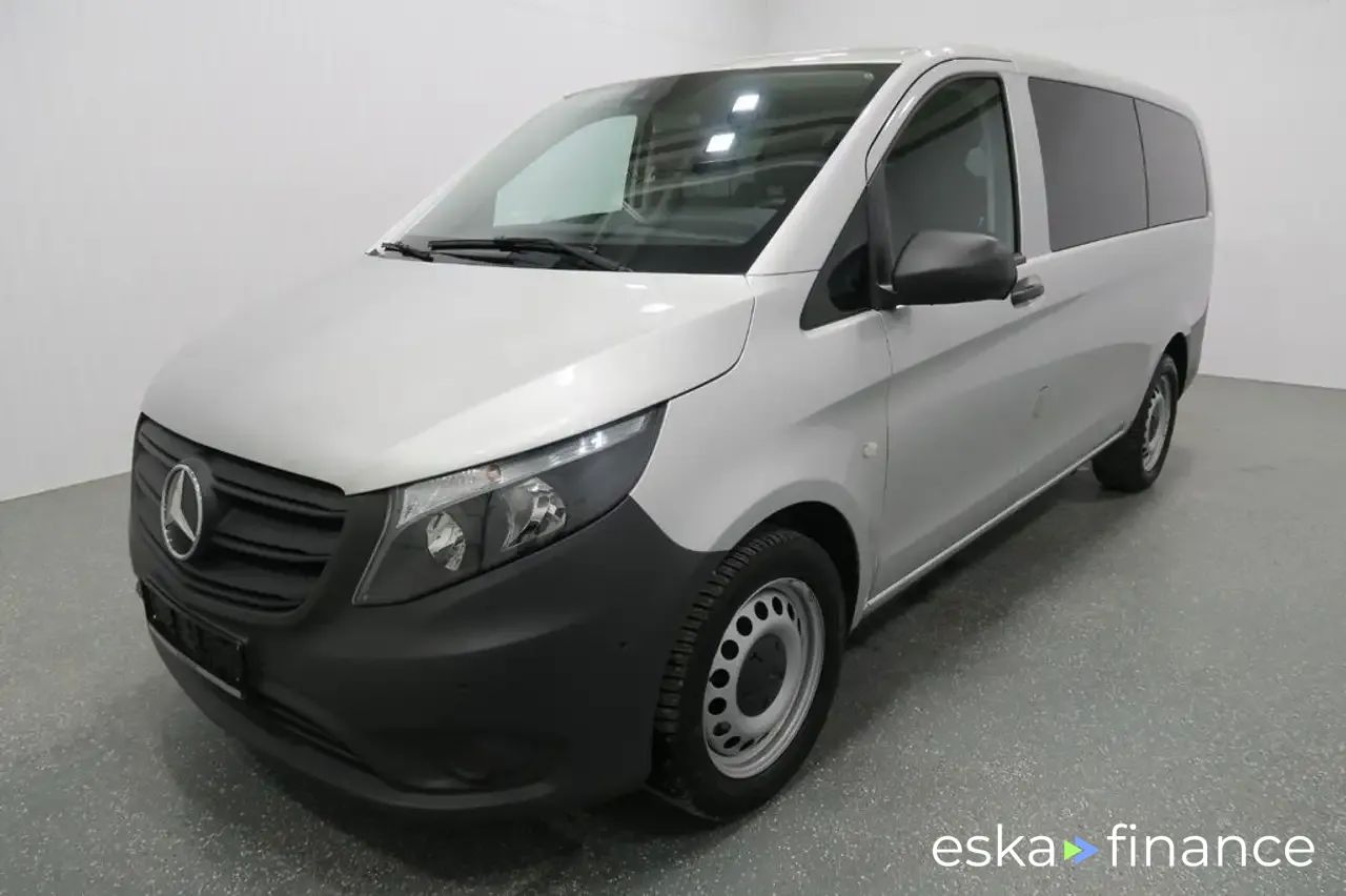 Finansowanie Transport pasażerów MERCEDES VITO 2021