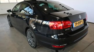 Lízing Sedan Volkswagen Jetta 2012