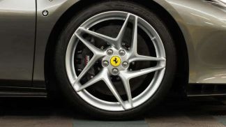 Lízing Kupé Ferrari F8 TRIBUTO 2020