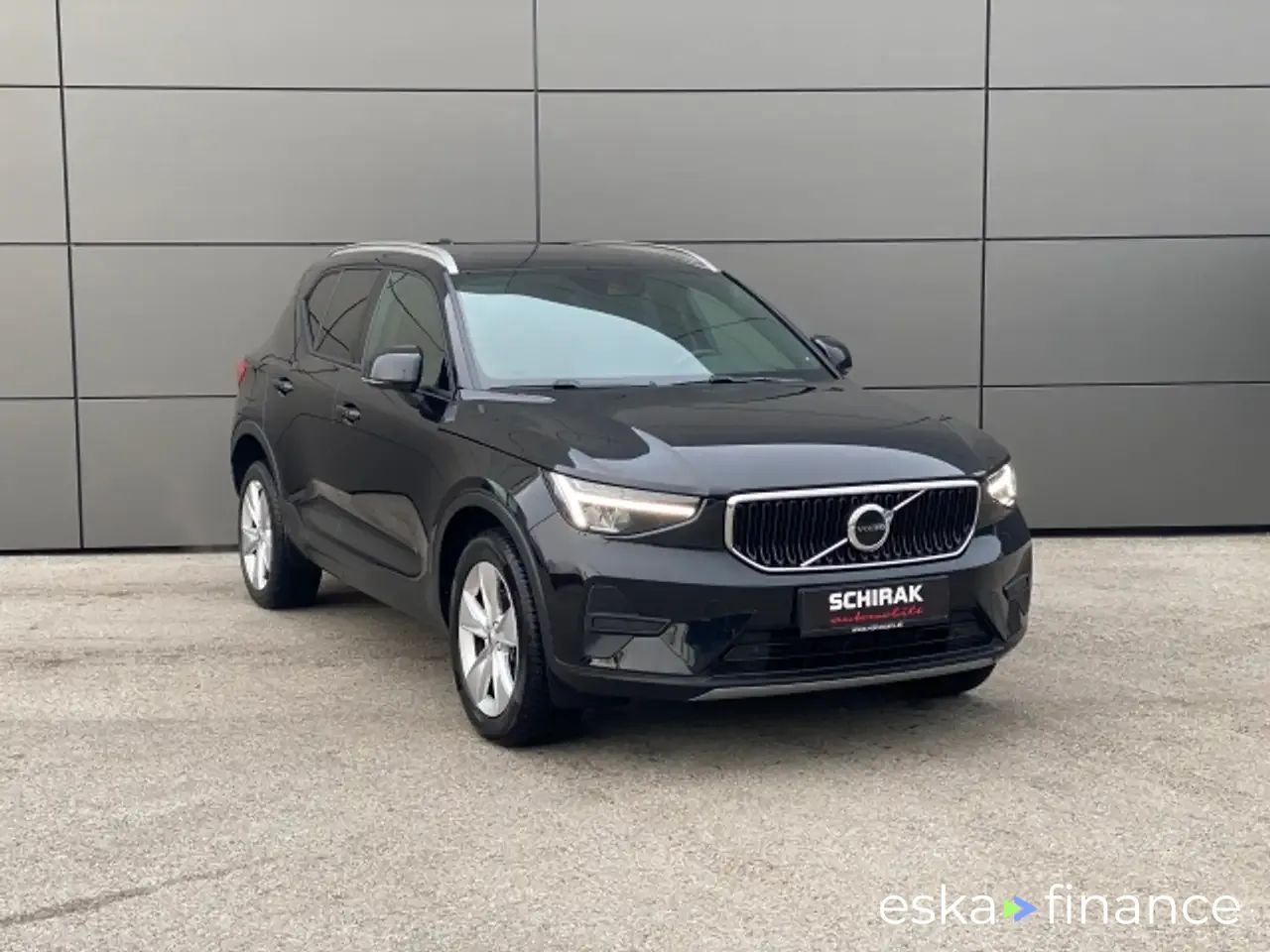 Lízing SUV Volvo XC40 2024