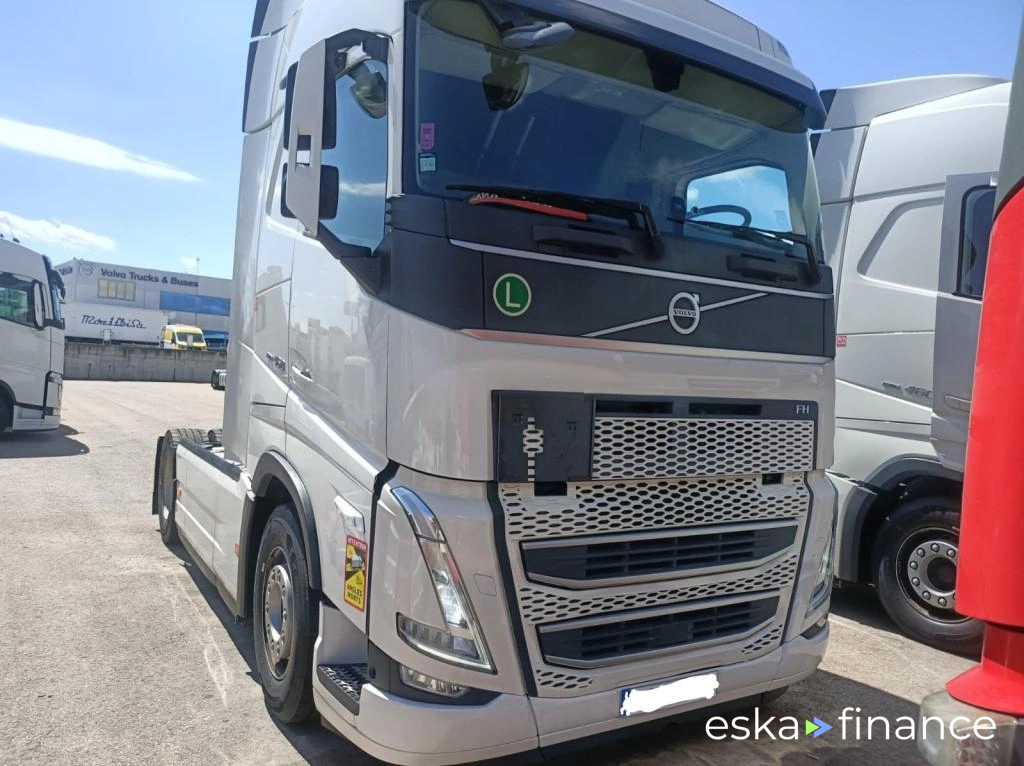 Leasing Tractor unit Volvo FH 2022