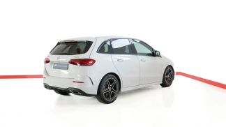 Lízing Hatchback MERCEDES B 220 2024