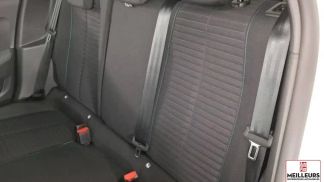 Leasing Sedan Peugeot 208 2023