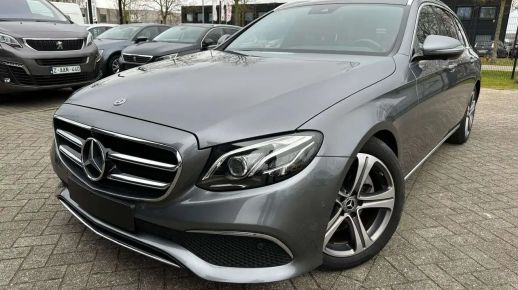 MERCEDES E 200 2020