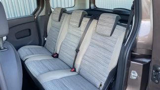 Financování Hatchback Renault Kangoo 2012