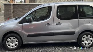 Lízing Hatchback Peugeot Partner 2017