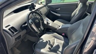 Lízing Sedan Toyota Prius 2010