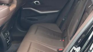 Lízing Kombi BMW 318 2021