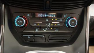 Financování Hatchback Ford Grand C-Max 2016