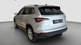 Leasing Sedan Skoda Karoq 2025