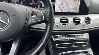 Lízing Sedan MERCEDES E 200 2018