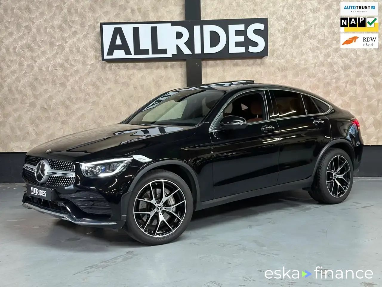 Finansowanie Coupé MERCEDES GLC 300 2020