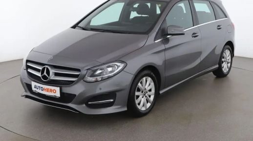 MERCEDES B 180 2017