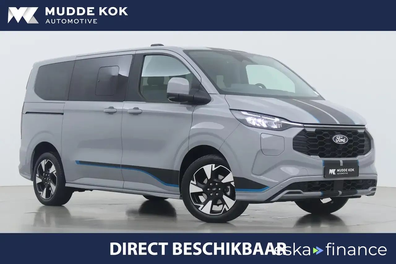 Finansowanie Hatchback Ford Transit Custom 2025