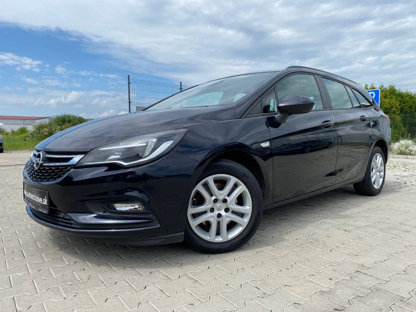 Vagón Opel ASTRA SPORT TOURER 2017