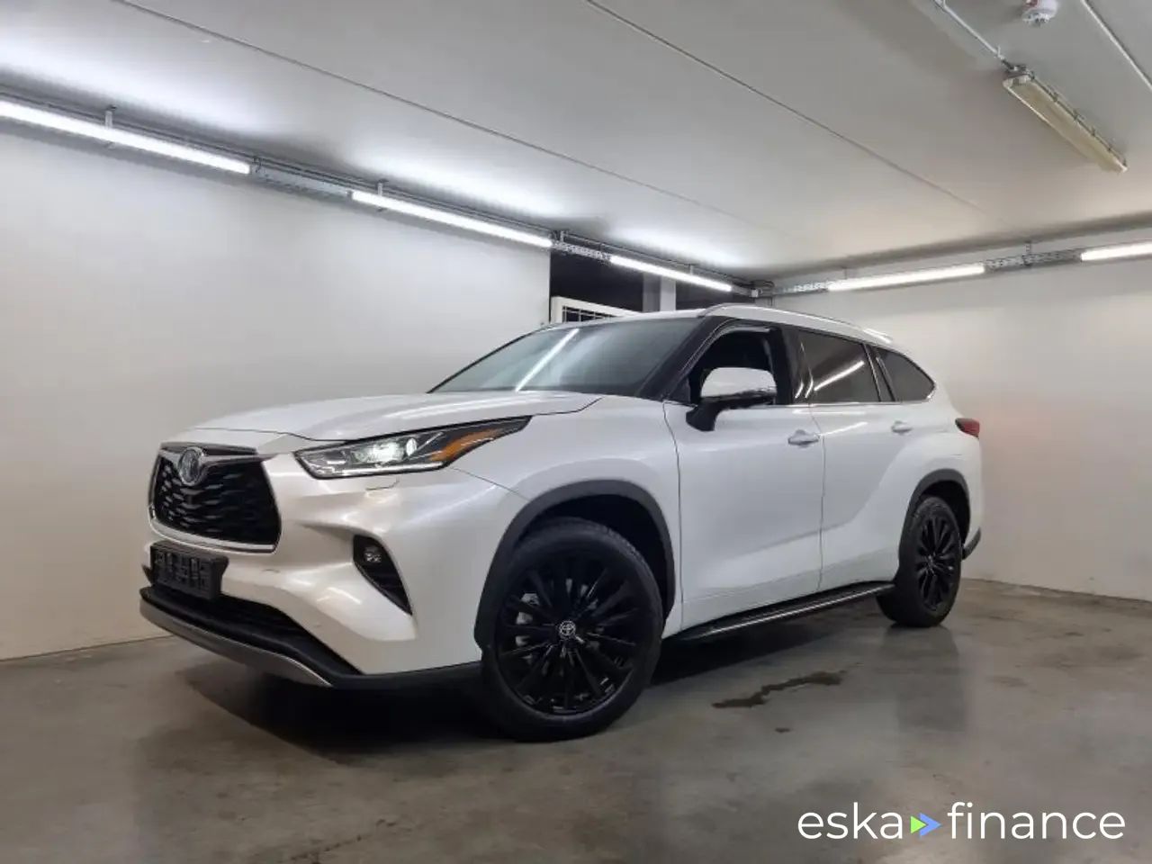 Finansowanie SUV Toyota Highlander 2023