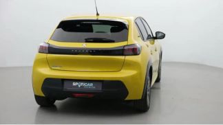 Lízing Sedan Peugeot 208 2021