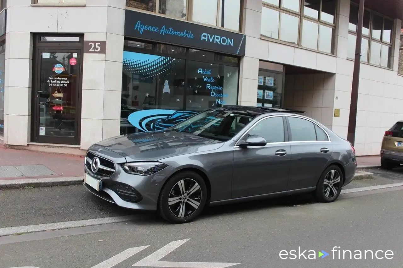 Leasing Sedan MERCEDES V 220 2021