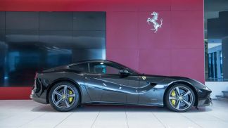 Leasing Coupe Ferrari F12 2013